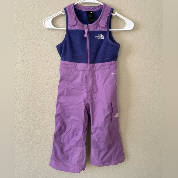 The North Face 2T Snow Suit Snow Bib HyVent
Purple Toddler - Picture 1 of 6